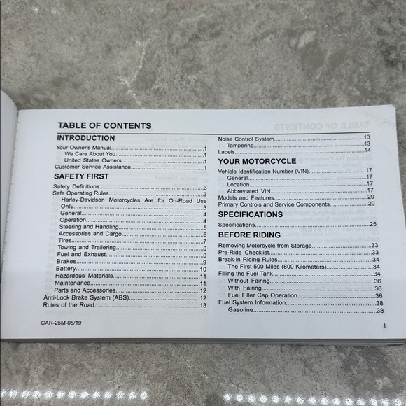 Harley-Davidson Touring Models Manual with Eagle Design - Picture 5 of 10